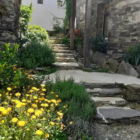 Sons Do Eo- Apartamentos Rurales Sostenibles En Baleira Lugo *